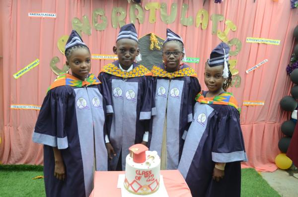 ACS-Graduation-2022-17-