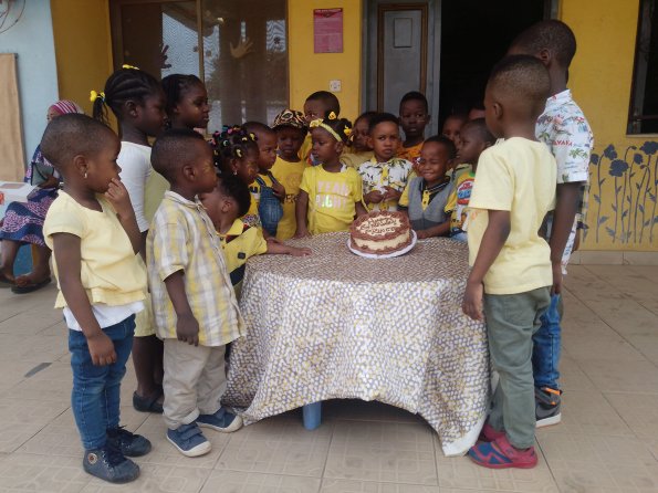 Nursery-Yellow-Week-2022-12-
