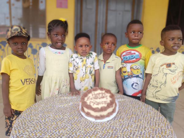 Nursery-Yellow-Week-2022-22-18-